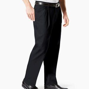 Dockers D3 Comfort-Fit Pleated Front Cuffed Pants, Black, Men’s 34x30